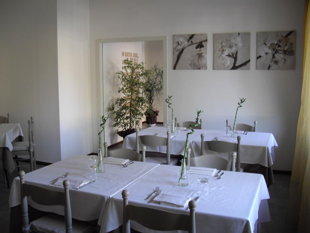 Residenza Hotel Garden Toscolano Maderno Kültér fotó