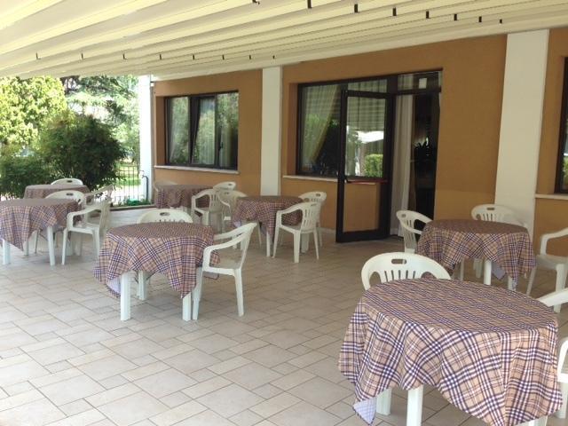 Residenza Hotel Garden Toscolano Maderno Kültér fotó