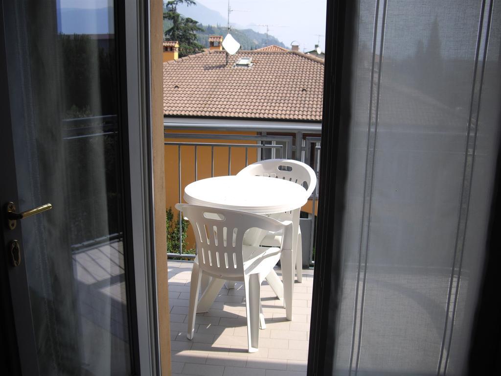Residenza Hotel Garden Toscolano Maderno Kültér fotó